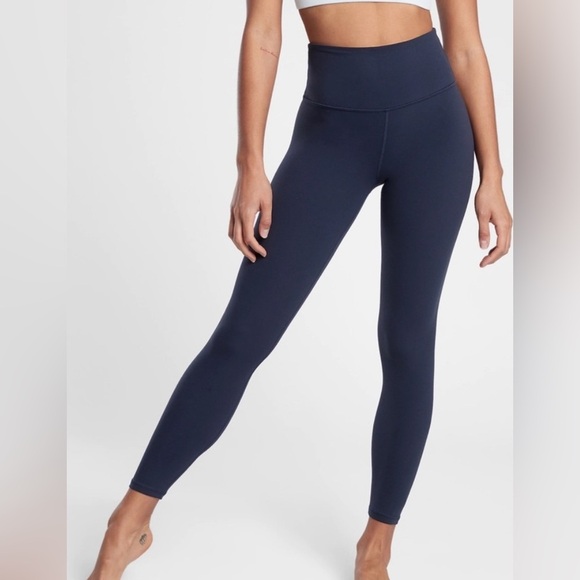 NWT Ultra High Rise Elation 7/8 Navy Tight Size L/P